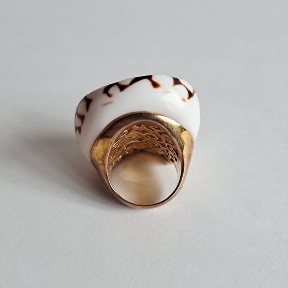 New Angelique de Paris Seashell Gold Plated Ring with yellow Stone Size 7 - Picture 3 of 13